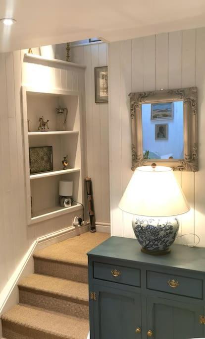 Lovely 2 Bed Annexe Near Солсбери Экстерьер фото