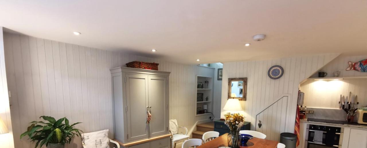 Lovely 2 Bed Annexe Near Солсбери Экстерьер фото